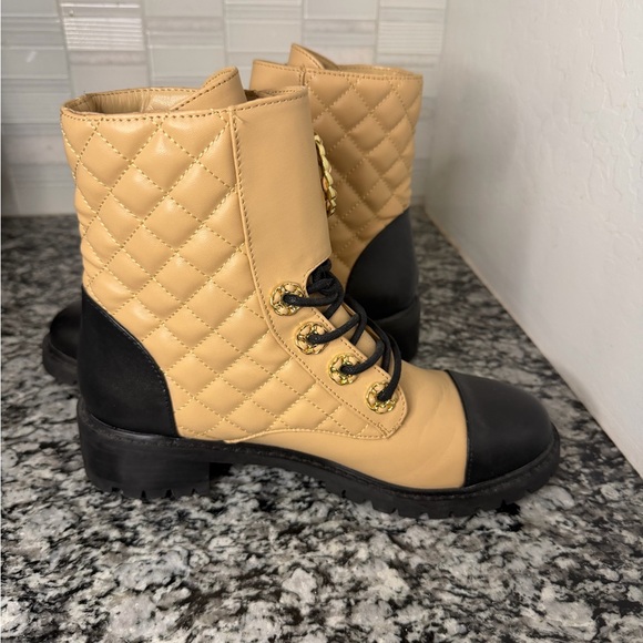 Kellparker Chunky Platform Boots - Picture 4 of 9